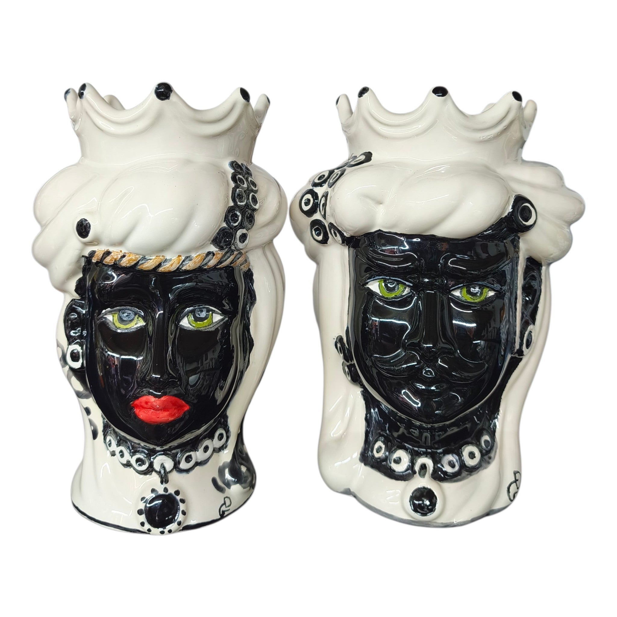 Teste di Moro Siciliane in Ceramica,Coppia Re e Regina, Bianco e Nero con Dettagli artistici